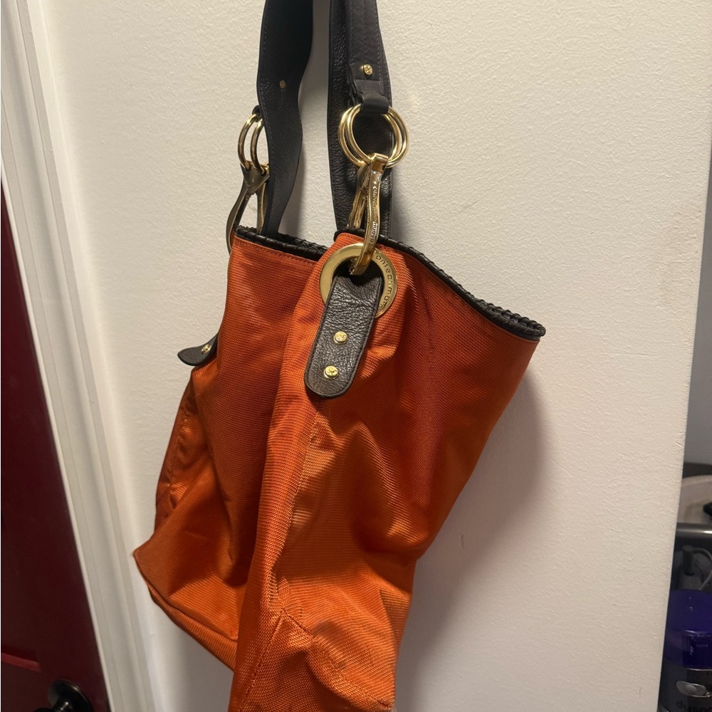 Jean Pierre Klifa (JPK) Paris 75 orange nylon hobo bucket bag with gold hardware - Picture 5 of 7